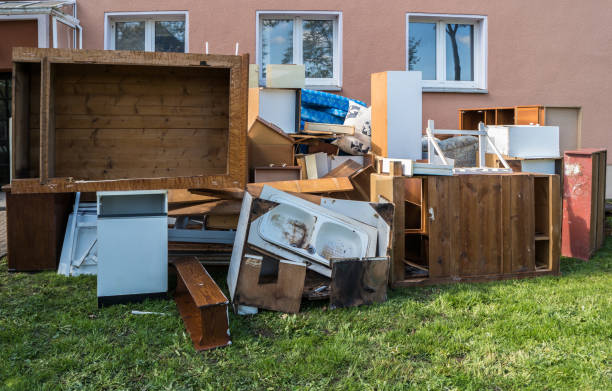 Best Moving and Downsizing Cleanouts  in Beechwood, MI